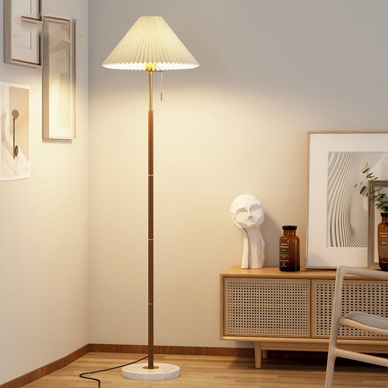 CleanLine Floor Lamp